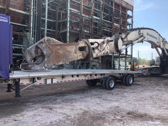 Specialized crane arm being loaded
